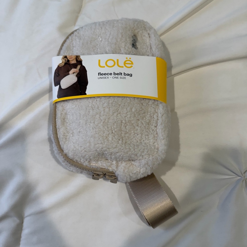 Lolé Fleece Belt Bag in Cream